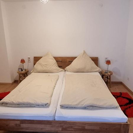 Moselblick Apartment Kinheim Exterior foto